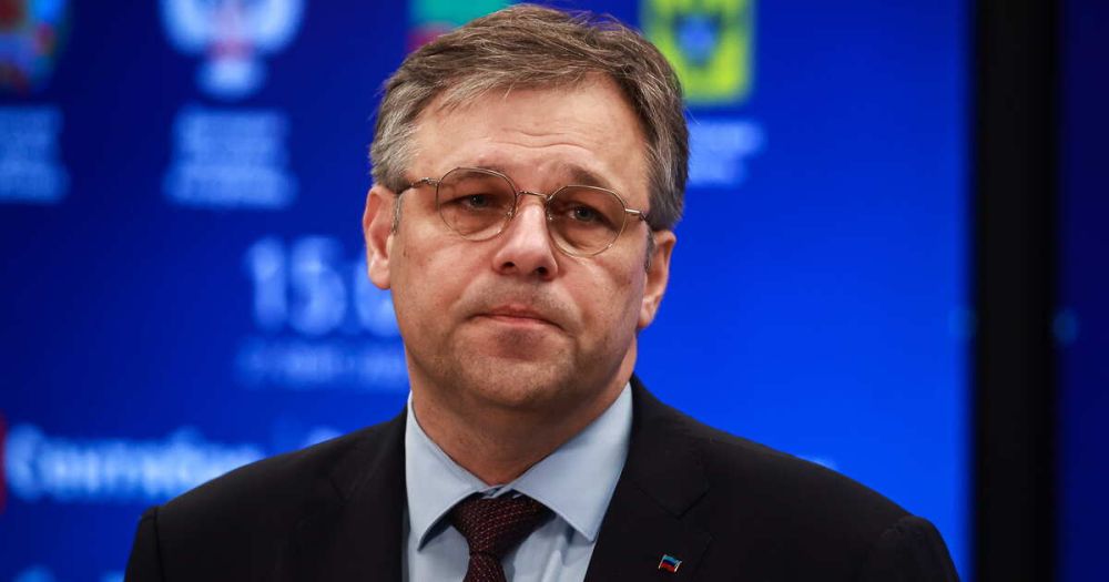 Мирошника освободили от должности посла из-за вхождения ЛНР в РФ