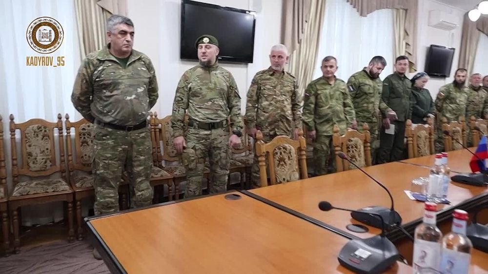 ������ �������: ������� ����, ����� ��������� �������� ���������� ������ �������� @glava_lnr_info, �������� ��� ��������...