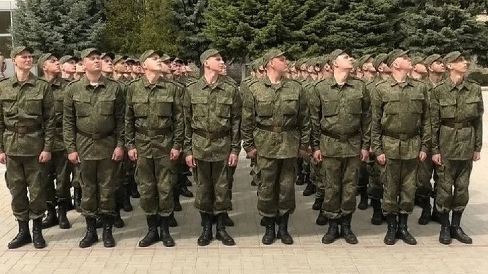 Врио Главы ЛНР уволил с военной службы мобилизованных студентов