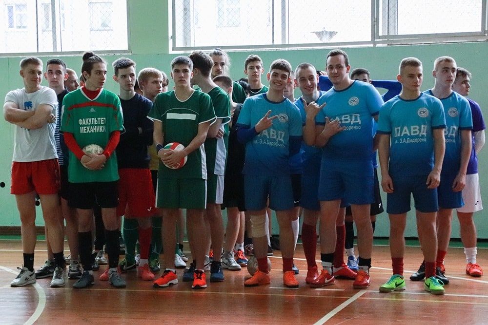 ������������� ��������� �������� ����������� ���, ����������� 80-����� �������� �������� �������, ���������� ������� � ��������� ��������������� ����������� ������������ ����� ��������� ����