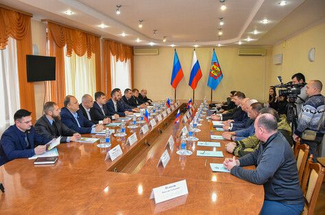 ����������� �������� ����� ��������� � �������������� ��������� ���