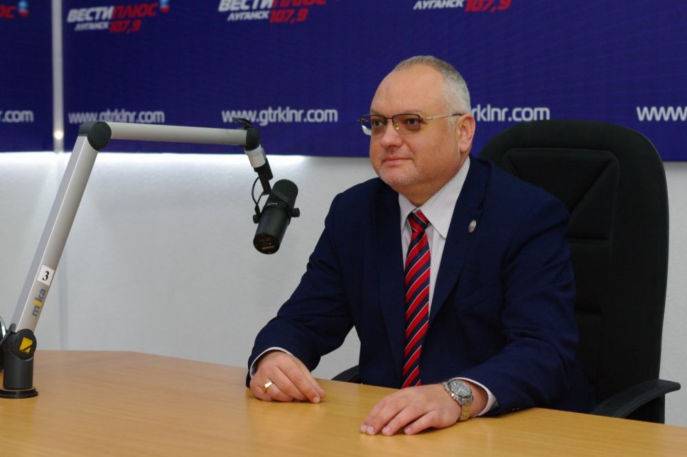 Председатель комиссии по вопросам развития культуры, образования и науки Общественной палаты ЛНР, директор Луганского...