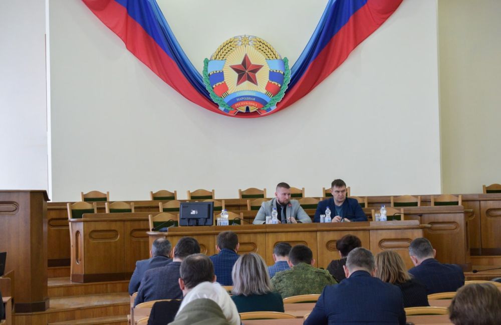 Парламент республики принял Закон ЛНР «Об установлении ставки налога, взимаемого в связи с применением упрощенной системы налогообложения, на территории Луганской Народной Республики»