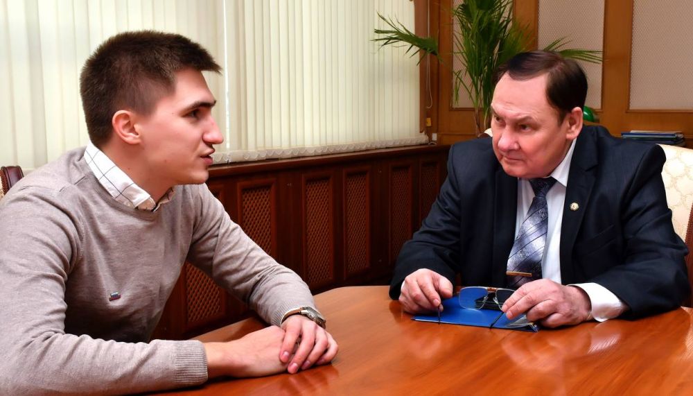 ����� ���������� ������ ������� ������ ������� � ������������ ���� � ��������� ����������