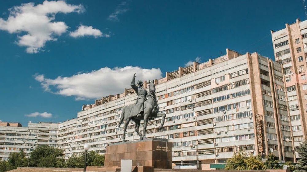 Специалисты из Москвы продолжат восстановление Луганска