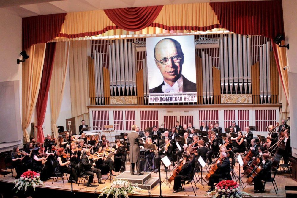 ������������ ���������� �������� � ���, ���, ����������� � ���������� �������� ����� ������������