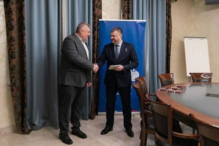 �������� ����������� ����������� ����� ��� ������ �������� ����� ������ �������� ���������� ������������ ���������� ������� ��������� �������� ���������� "�� ������������ ������", �������� �����-������ ������������ ������ ���