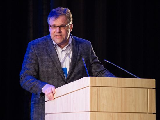 Мирошник считает, что Украине заплатили как камикадзе