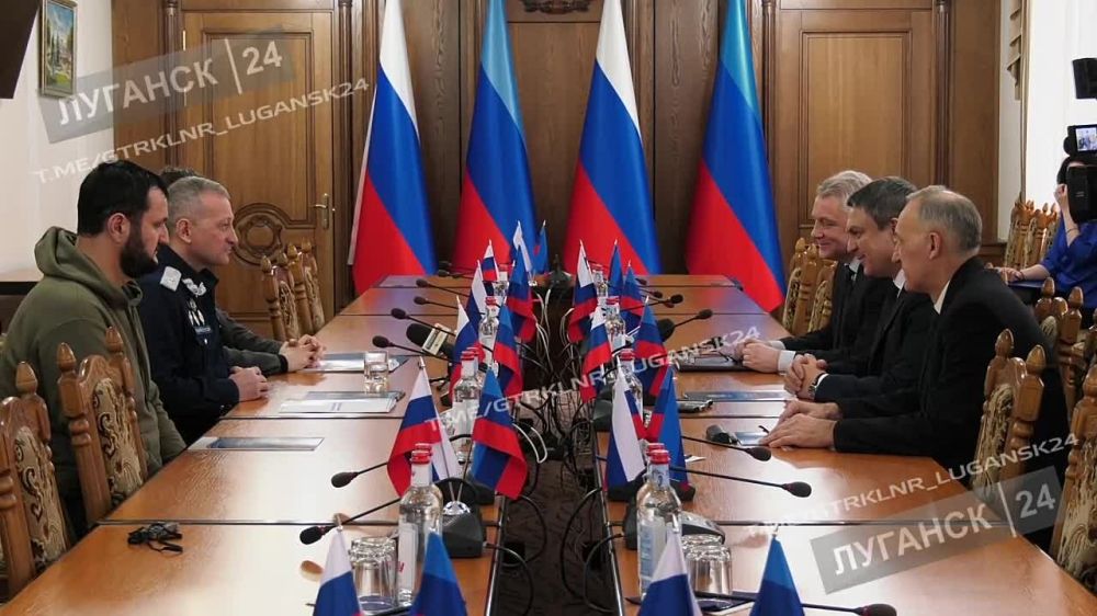 ������ �������� ����� ������� ������� � ��������������� ������������ ������������ ���������� ���������