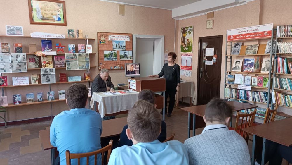 ������������ ���� ��������� ������� ����� ����������� ����������� � 80-����� ������������ ��������������