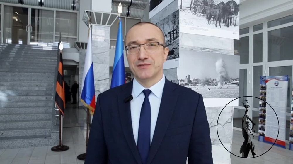 ������������� ����������� "������ �������" ��������� �������� � 80-������ ������������ �������� � ��������� �� �������� ������������ ��������