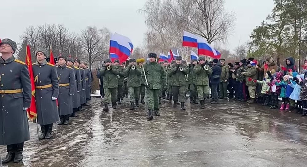 ������-�������, ����������� 80-� ��������� ������������ �������������� �� �������-���������� �����������, ��������� � �������� ������ ��������� ������ � ������ ����� 9 ���