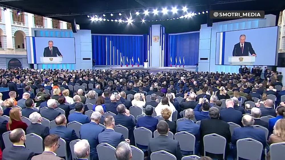 �����: � �������� � ������� � �������� ��� ������ �����, � ������ ������������ ������� �� ���� ����