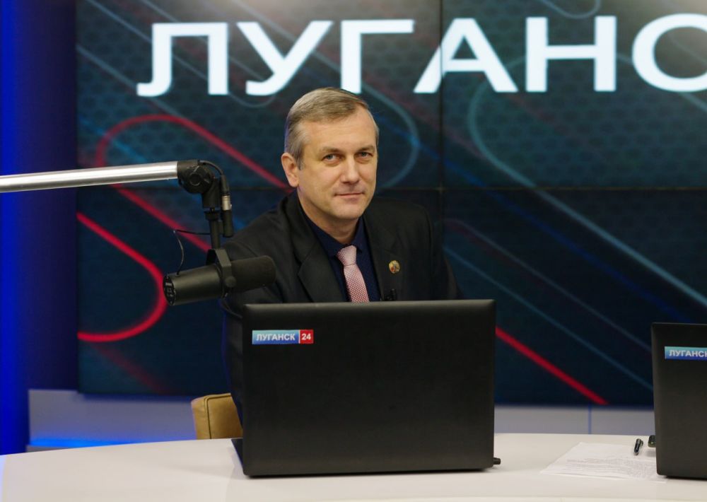 �������� ���������� �������������� ����� ���� �������� � ����� ������� �������� LIVE� � 80-� ��������� ������ �������-��������� �������� ��������� � ������� ��������: