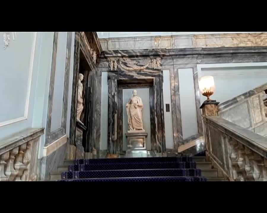 ������� ���������� ������, ������� ���������� � �����-����������, �������� � ����� ������� ��������� ���� ������ �� ���������� �������� 24�