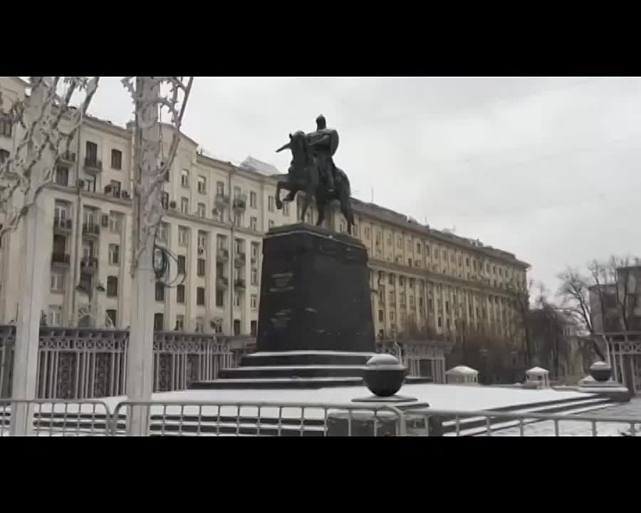 �� ������� ��������� ���� �����������, ������� ���������� � ������, �������� � ����� ������� ��������� ���� ������ �� ���������� �������� 24�