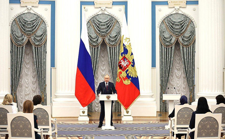 ������� ��������� ������ �������� ����� ������ ������� � ������������� ��������� ����������� ���������� ������ ����� ������