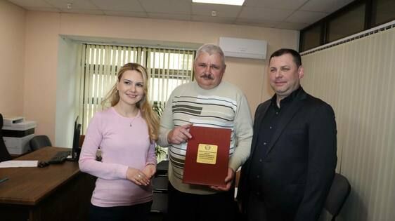 Фонд обязательного медстрахования в ЛНР за неделю выдал тысячу полисов – Лантратова