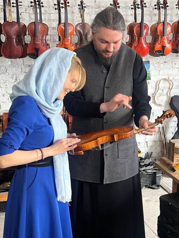 �������� ����������� ������ �� ����: �� ������ ������ �� ������ ������ ����� ������ ��������� ���. ������ ������������� � ��������� ������� - �� ����� ������������ ���������, ���������� � �������������