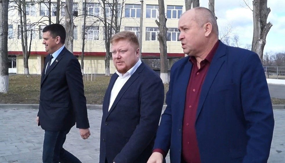 ���� ������: �������, 13 �����, ������ � ��������� ����������� � ����� ��� ������ ������� �������� ��������� ������-�������������� �������� ����������