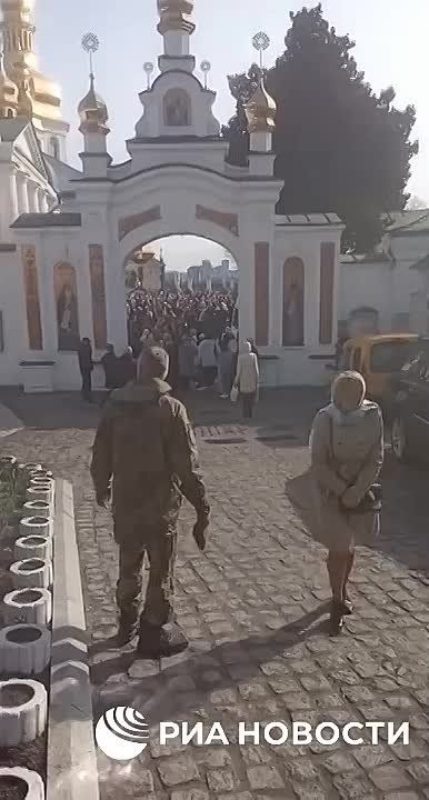 ������ �������� ������ � �����-��������� ����� �� ��������� ���������� ������� ����� ��������� ������� 29 �����