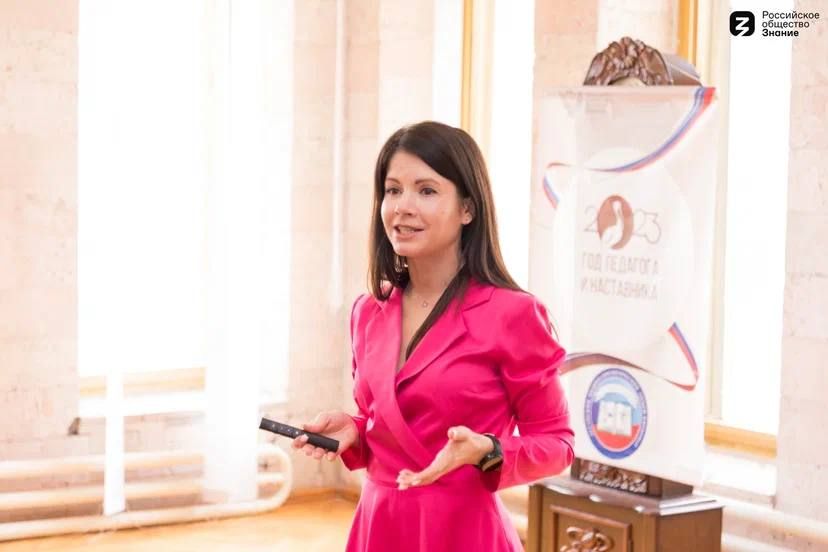 � ��������� ������-������������� �����-��������� ������ ����� ������ � ������ ������� ������� �������, �������������� ���������� ��������� �������