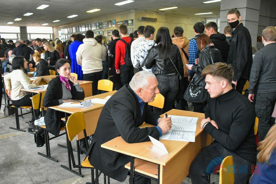 ������������ ����������� ����� 800 �������� �� �������� ������������� ������� ���������������, �������������� � ��������� ��������������� �������� ������������