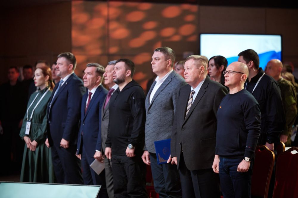 В Ростове-на-Дону прошла церемония закрытия объединенного полуфинала кадровых конкурсов «Лидеры возрождения. Донецкая Народная Республика» и «Лидеры возрождения. Луганская Народная Республика», который стал заключительным мероприятием полуфинального этапа