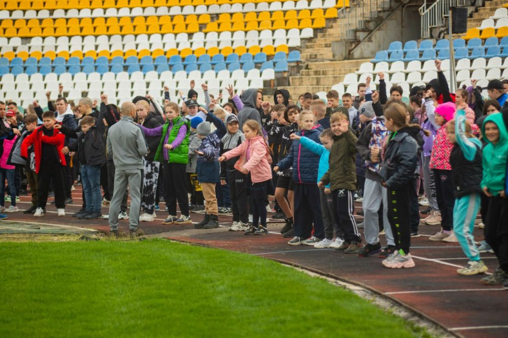 ����� 200 ������������� ������� ���������� ���� ���������� ������� ������� � ������������� ����������� ������������ �������, ������� �� ��� ������������ ������ �� ��������������� �������� ���������