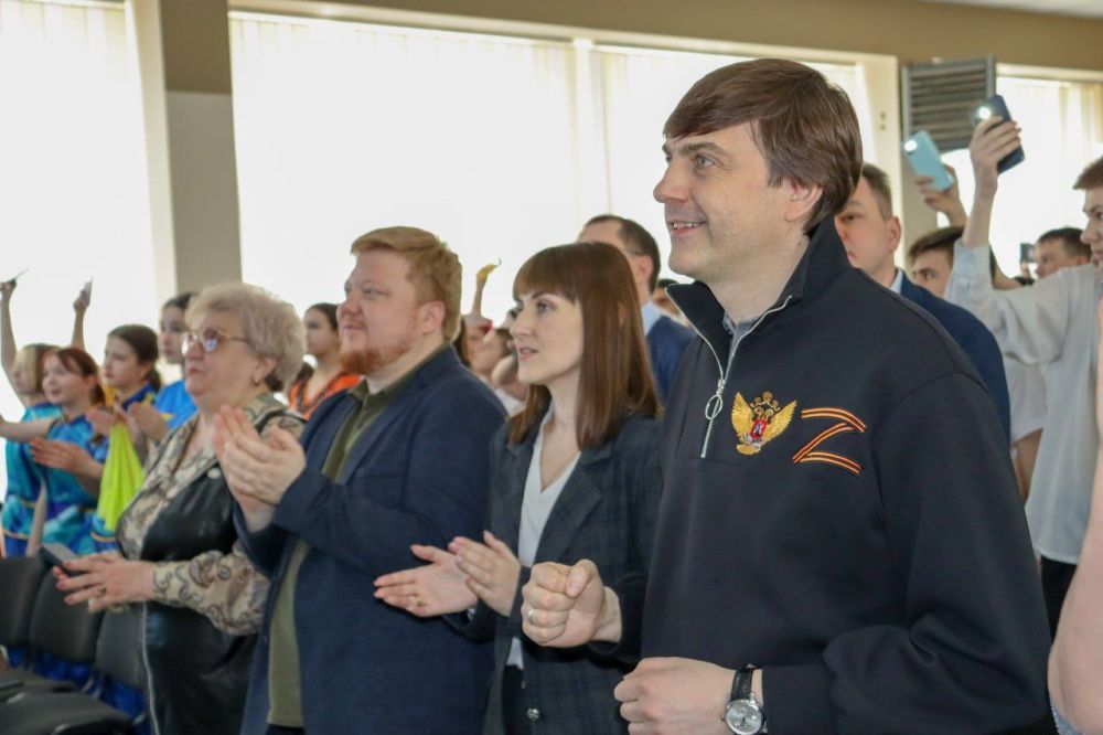 ������� � ��������� ������-�������������� ��������� � 50 ����� �.�.��������� ��������� 200-� ������ ����������� �������� ����� � �������� ��������� �������, �������� � ��� ���