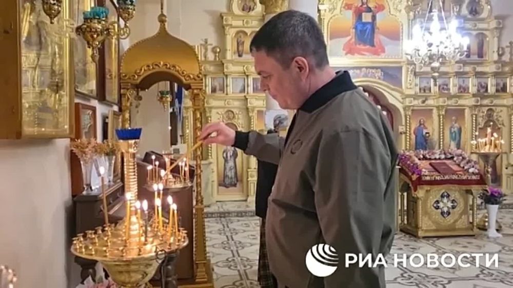 Первый замруководителя администрации Президента РФ Сергей Кириенко и временно исполняющий обязанности главы ЛНР Леонид Пасечник посетили ряд православных храмов Республики