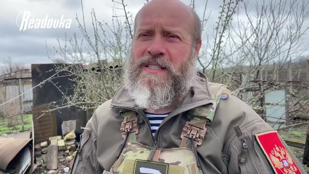 ���� ������� � �������� Readovka � ���������-������������, ������� ����������� �������� ���� ������ �� ��� � ���������� ������������� ������������