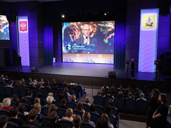 � ������������ ��������� ���������������� ������� �������. ������