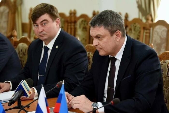 ���������� ������-������������ �������� �������� ������ ������������� ��������� "������ ������" � �������� ��� ����� ��������� � ������ ��������