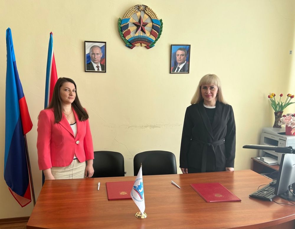 Инна Швенк: 19 мая состоялось подписание двустороннего соглашения о взаимодействии и сотрудничестве Уполномоченного по правам ребенка в Луганской Народной Республике и Управления Министерства юстиции Российской Федерации по Луганской Народной Республике