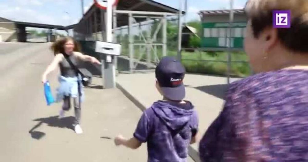 Спасенный в Купянске мальчик встретился с мамой спустя восемь месяцев разлуки