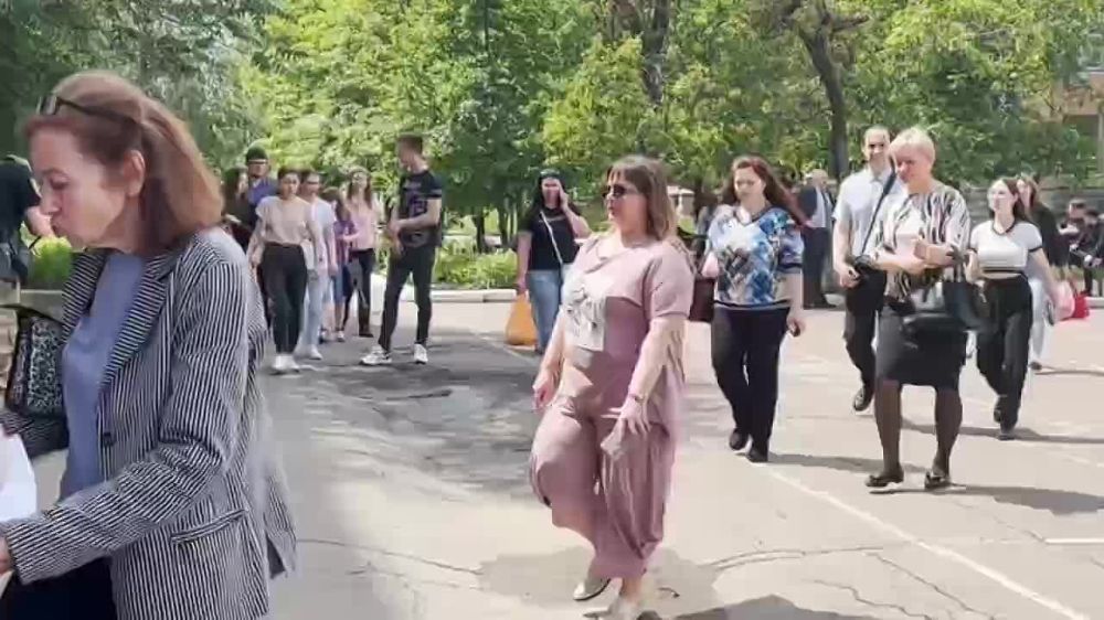 Виктор Водолацкий: Учитывая, что сегодня на территории Луганской Народной Республики дан старт очному этапу предварительного...