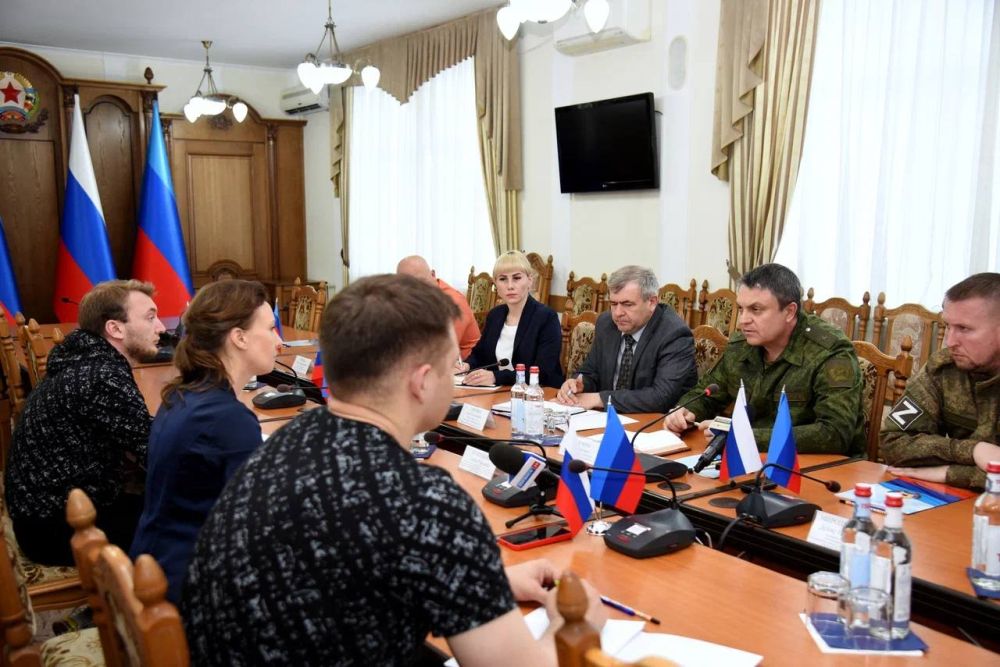 Анна Кузнецова: В связи с поручением Председателя, Вячеслава Викторовича Володина, в ГосДуме обсуждается инициатива создания...