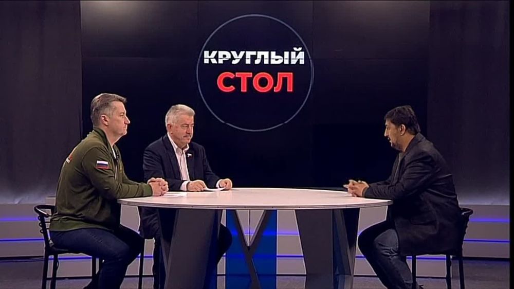 Виктор Водолацкий: В эфире программы "Круглый стол" на канале Луганск 24, в которой принял участие вместе с...
