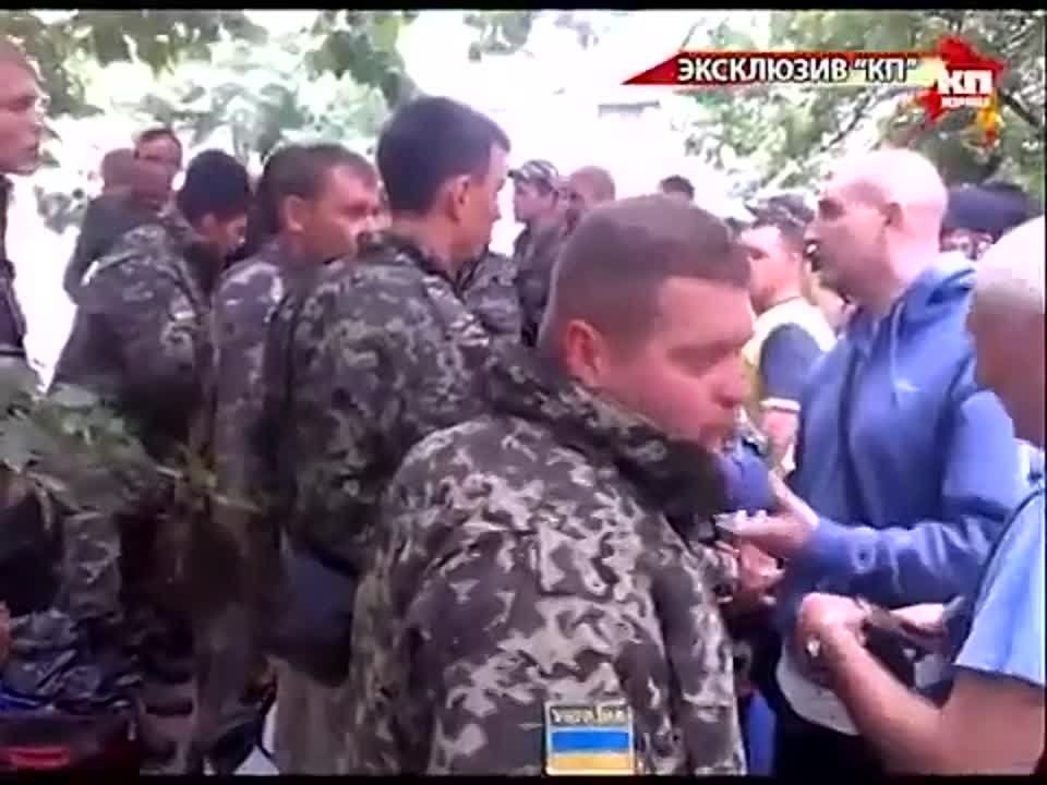 Андрей Марочко: #ХроникаЛНР. 2 июня 2014. Луганск. Штурм погранчасти в Луганске