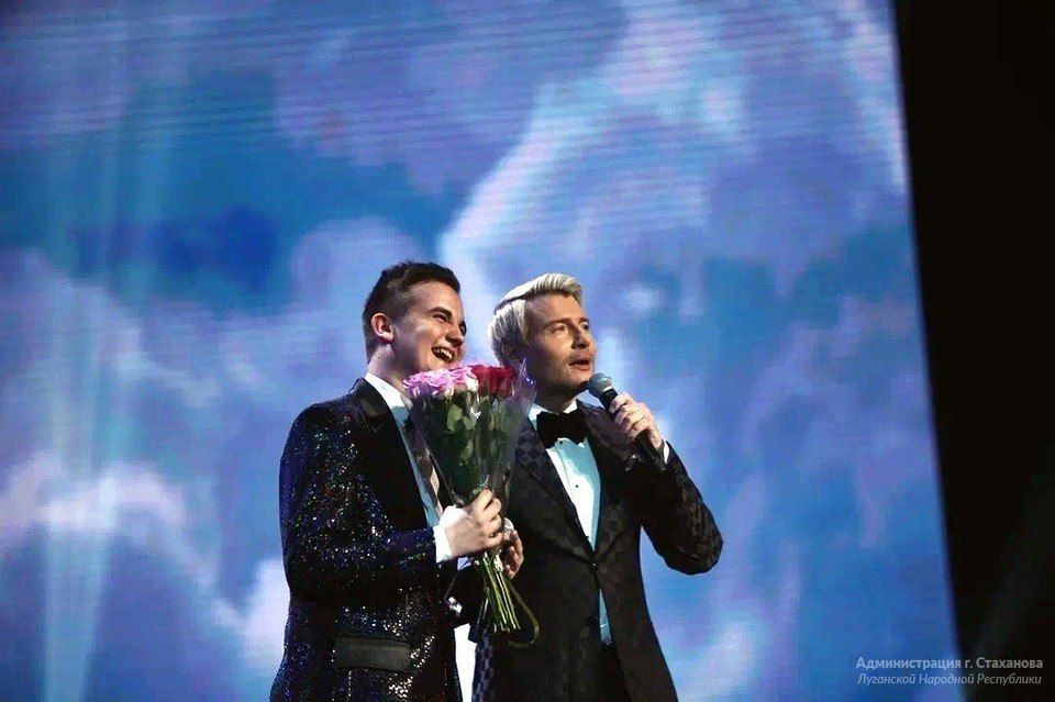 ���� ������� �� ��� ��������� �� ����� ����� � �������� � �������