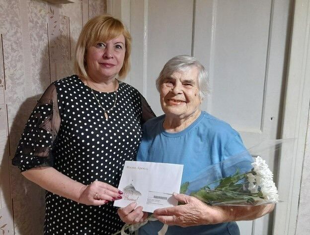 ��������� ������ �������� ����� ��������� � 90-������ ������� ���������� �������� ����� �������