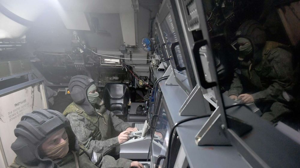 Семь снарядов HIMARS и 13 беспилотников сбиты российской ПВО