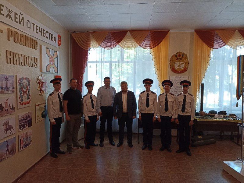 Луганские кадеты находятся в авангарде патриотического воспитания – Олег Коваль