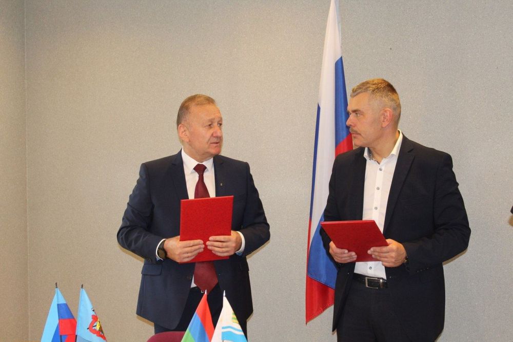 Луганск и Петрозаводск договорились о сотрудничестве в торгово-экономической, научно-технической, социальной, культурной сферах