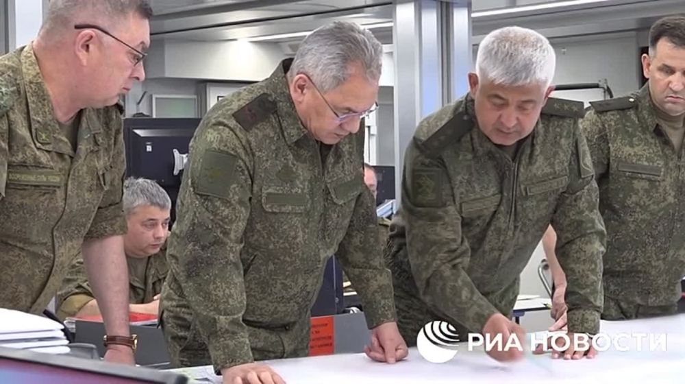 Спустя полтора суток после окончания мятежа Евгения Пригожина появилась информация о деятельности Министра обороны Сергея...