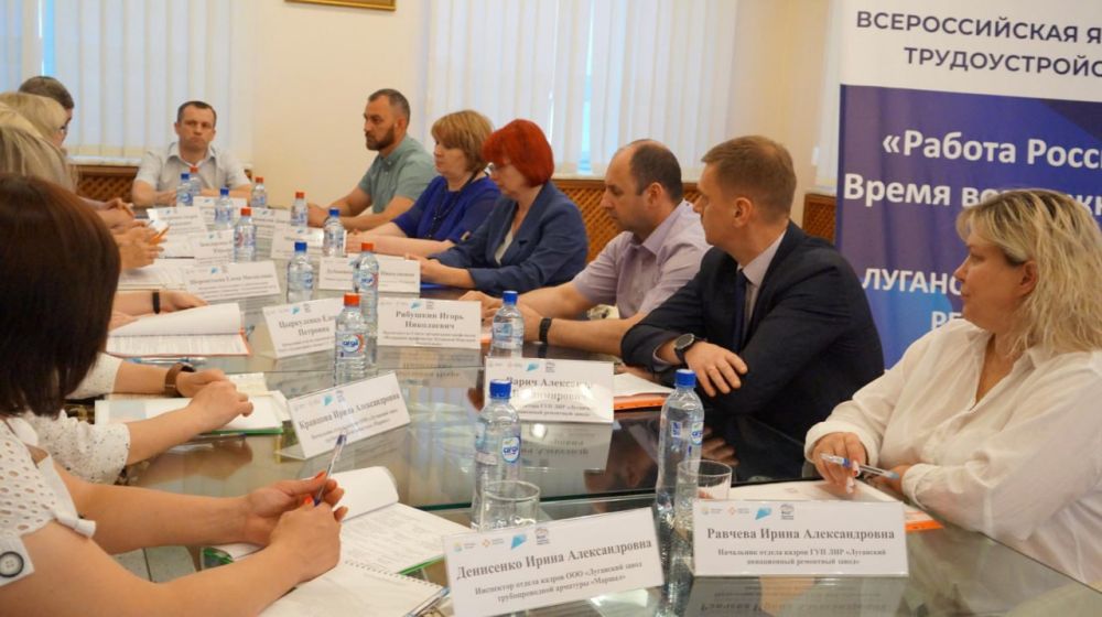 ��������� ����������� ��������� ���������� ������������� ������� ��������������� ������� ������. ����� ������������