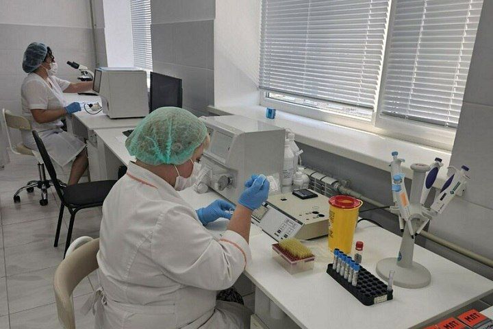 В станице Луганская открылась современная клинико-диагностическая лаборатория