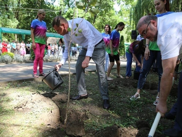 � ������������ ��������� ����� ������ � ���