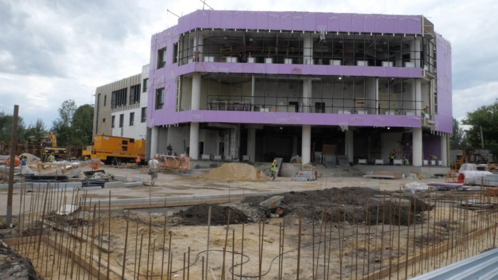 ����� ����� ������������� ��������� � �������� � ��������